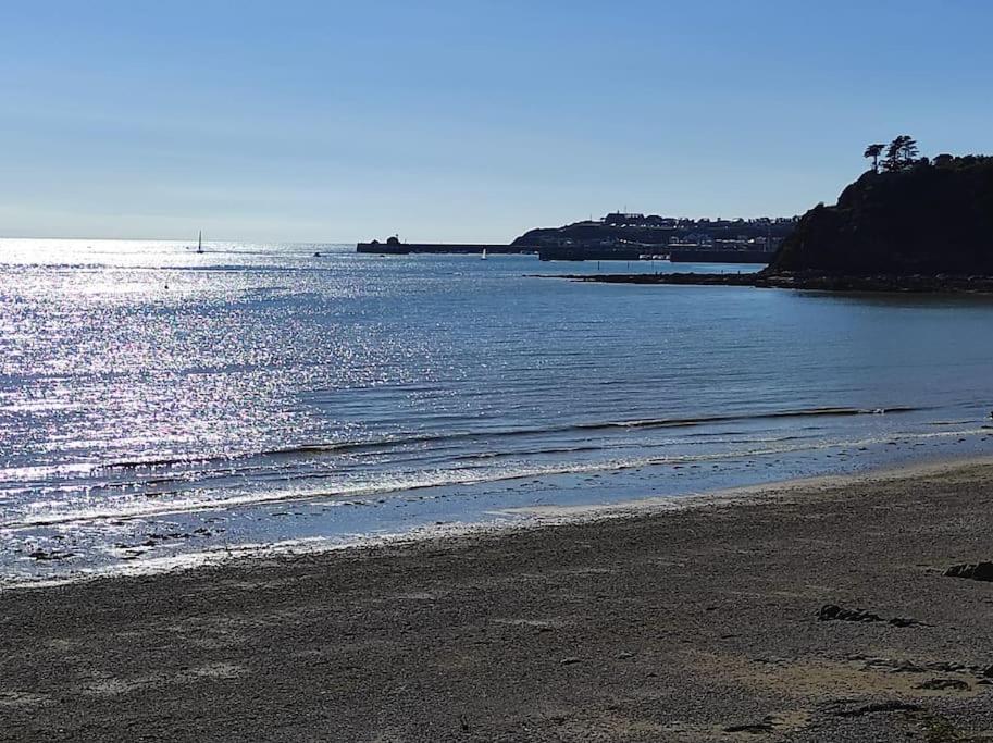 Studio Avec Vue Sur Mer A Granville. Plage A 3 Min Екстериор снимка