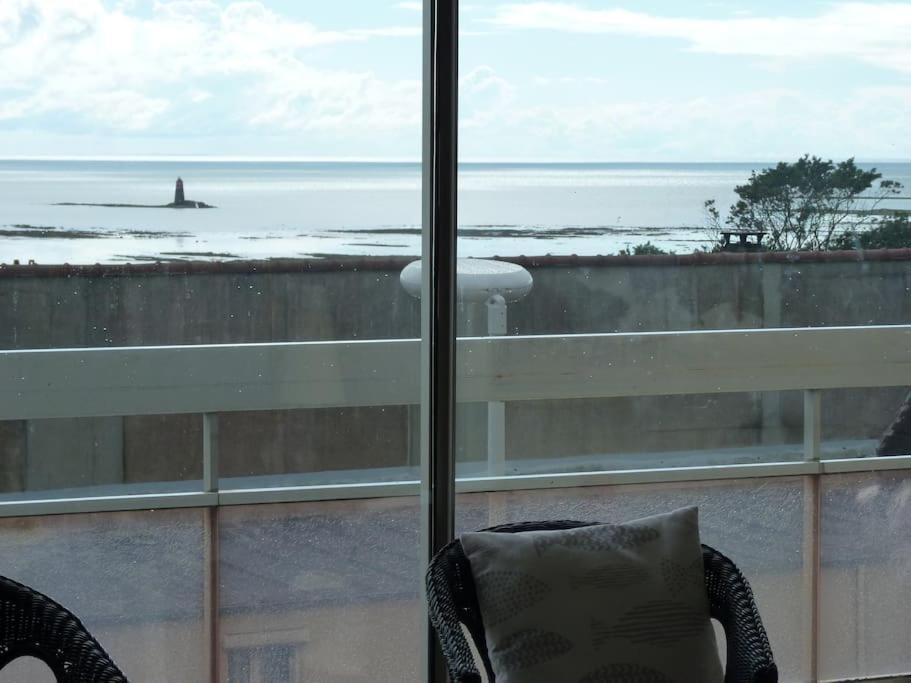 Studio Avec Vue Sur Mer A Granville. Plage A 3 Min Екстериор снимка